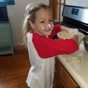 Meet your Posher, Raegan